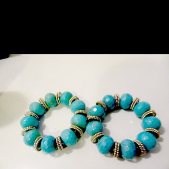 R.J. Graziano 2-Piece Faux Turquoise Stretch Bracelet 7-1/2" - Picture 4 of 4
